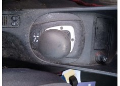 alfa romeo 147 (190) del año 2001 2