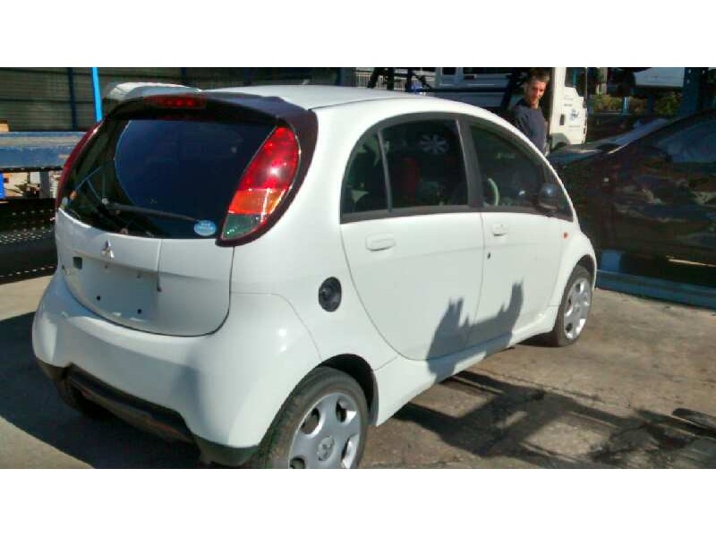mitsubishi i-miev del año 2007