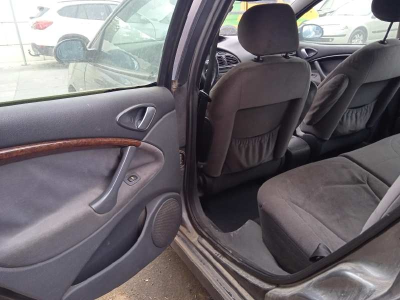 citroën c5 berlina del año 2005