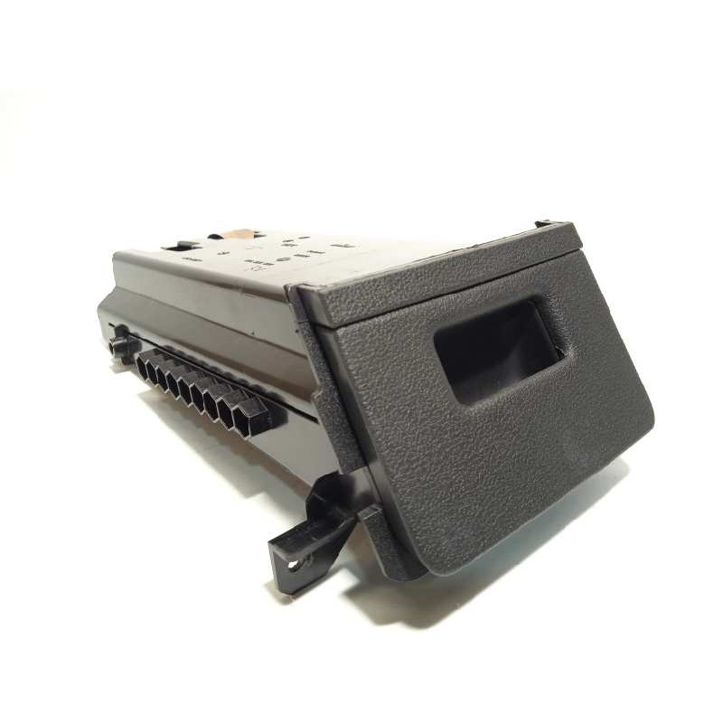 Recambio de consola central para volkswagen t-roc advance referencia OEM IAM 5TA86180182V  5TA861801