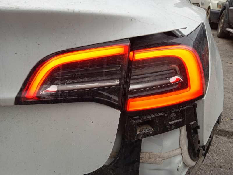 tesla model 3 rwd del año 2022