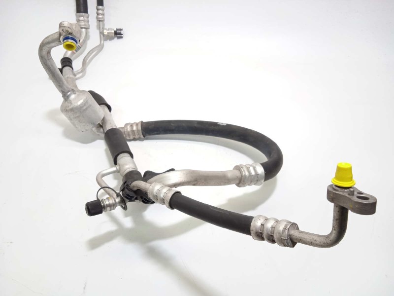 Recambio de tubos aire acondicionado para kia stonic (ybcuv) 1.2 cat referencia OEM IAM 97775H8050  