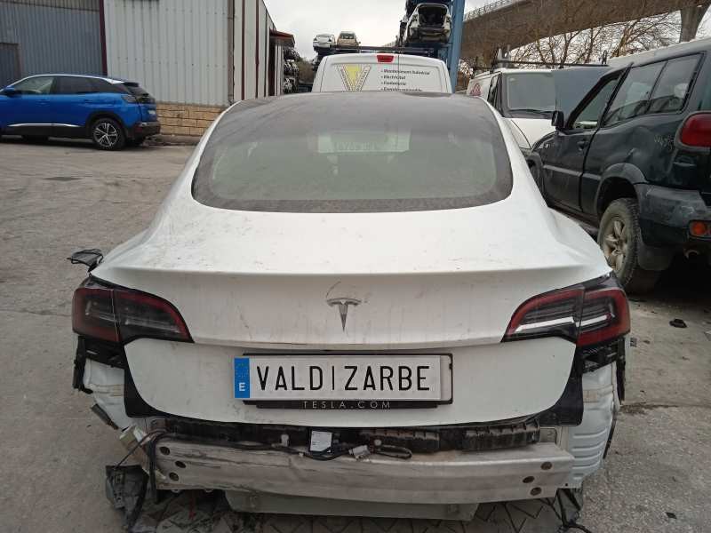 tesla model 3 rwd del año 2022