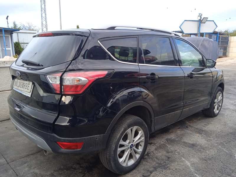 ford kuga (cbs) del año 2017