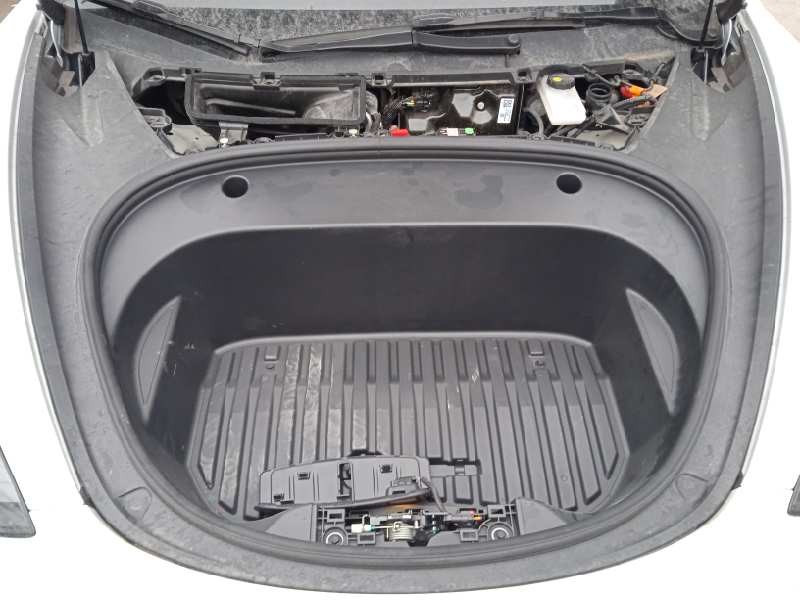 tesla model 3 rwd del año 2022