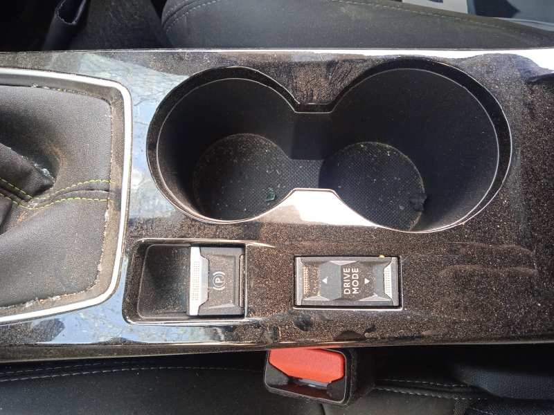 peugeot 2008 (p1) del año 2021