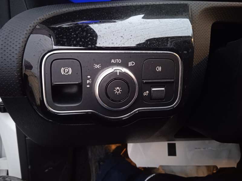 mercedes-benz clase a berlina (bm 177) del año 2020