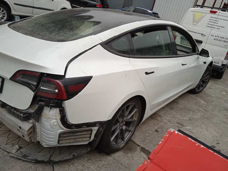 tesla model 3 rwd del año 2022