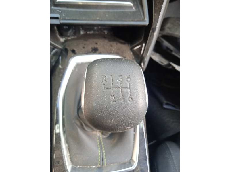 peugeot 2008 (p1) del año 2021