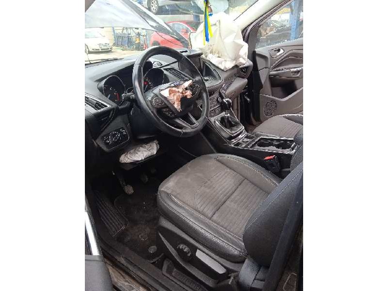 ford kuga (cbs) del año 2017