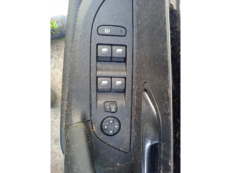 peugeot 2008 (p1) del año 2021