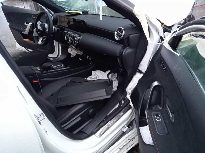 mercedes-benz clase a berlina (bm 177) del año 2020