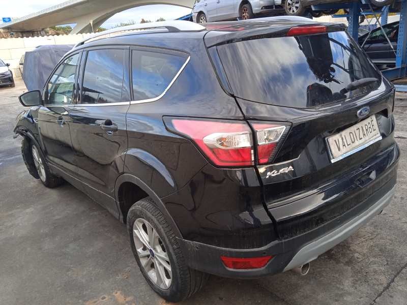 ford kuga (cbs) del año 2017