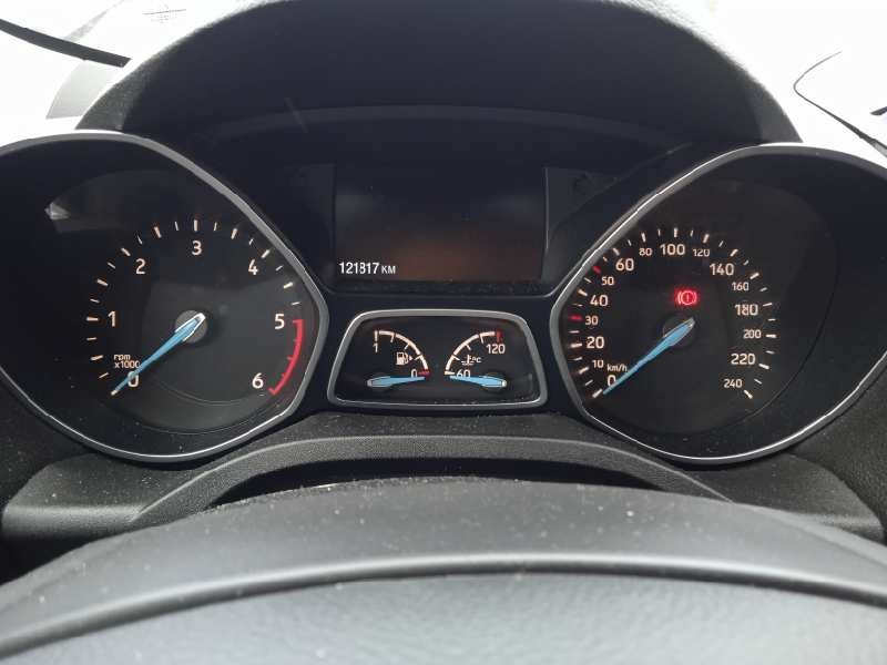 ford kuga (cbs) del año 2017