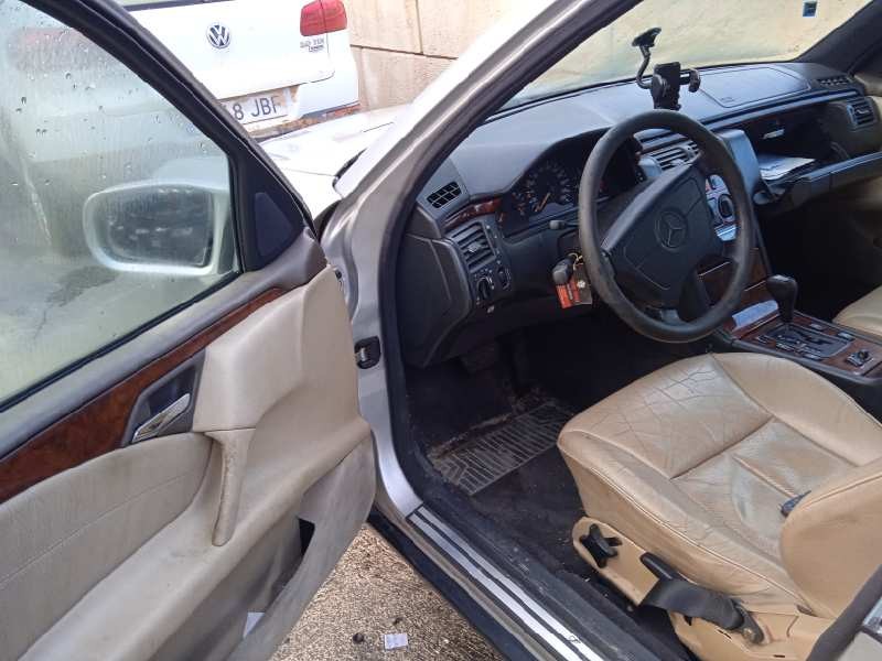 mercedes-benz clase e (w210) berlina diesel del año 1998