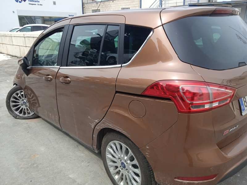 ford b-max del año 2013