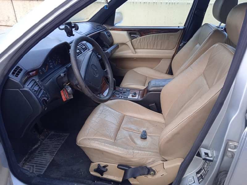 mercedes-benz clase e (w210) berlina diesel del año 1998