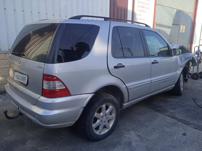 mercedes-benz clase m (w163) del año 2002