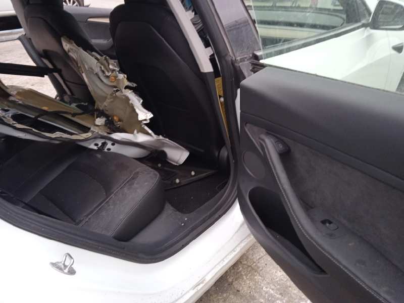 tesla model 3 rwd del año 2022