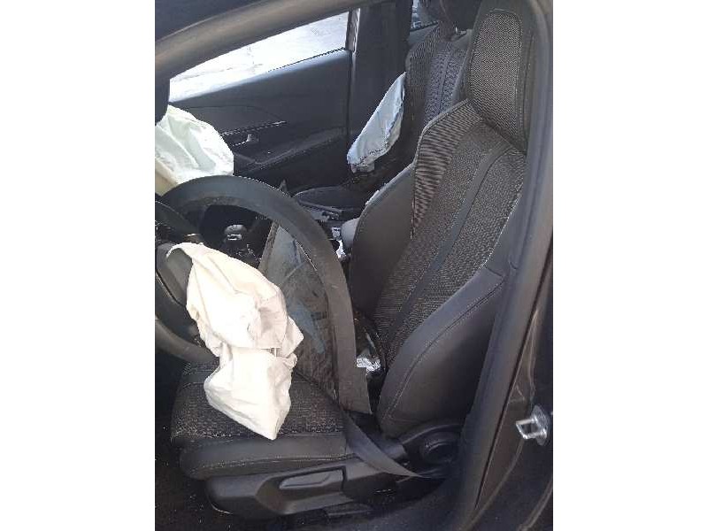 peugeot 2008 (p1) del año 2021