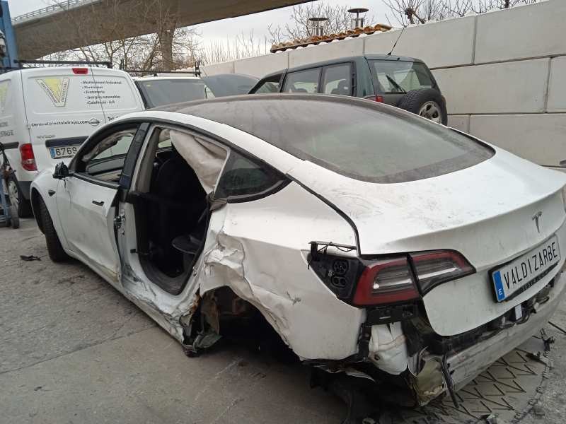 tesla model 3 rwd del año 2022