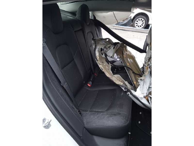 tesla model 3 rwd del año 2022