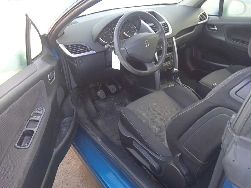 peugeot 207 cc del año 2008