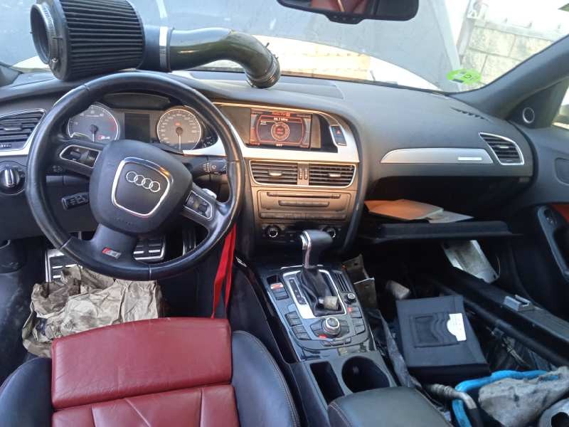 audi s4 avant (8k5) del año 2009