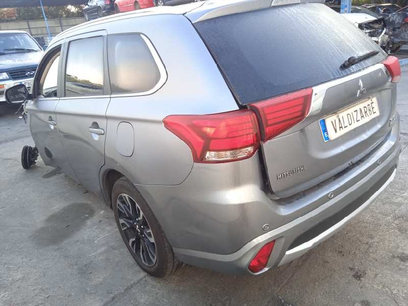 mitsubishi outlander (gf0) del año 2018