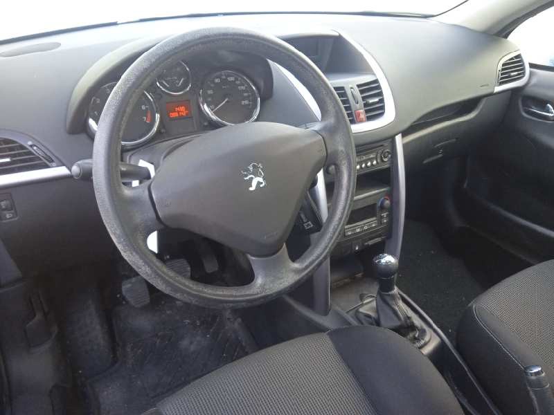 peugeot 207 cc del año 2008