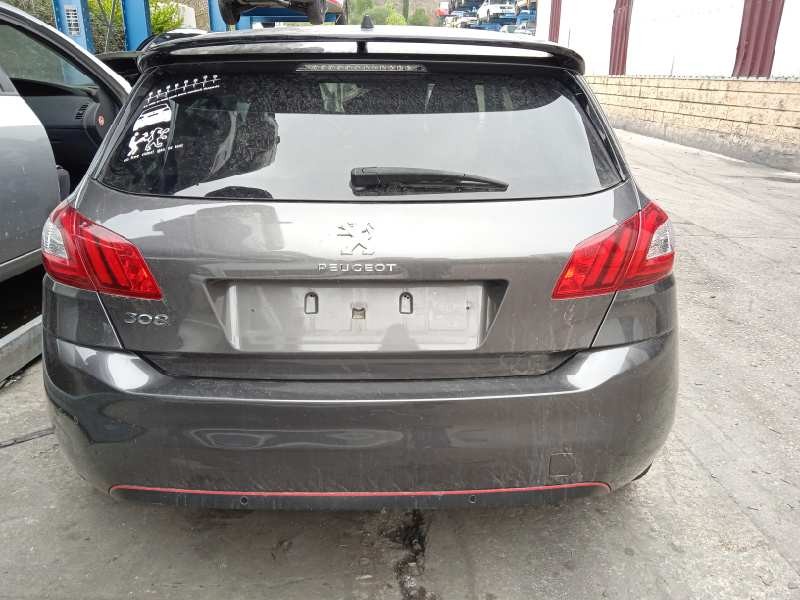 peugeot 308 del año 2017