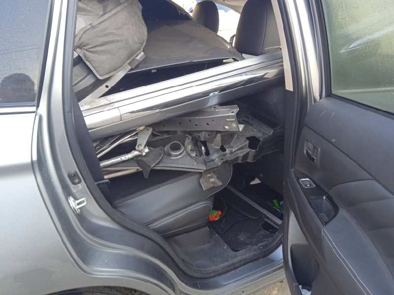 mitsubishi outlander (gf0) del año 2018