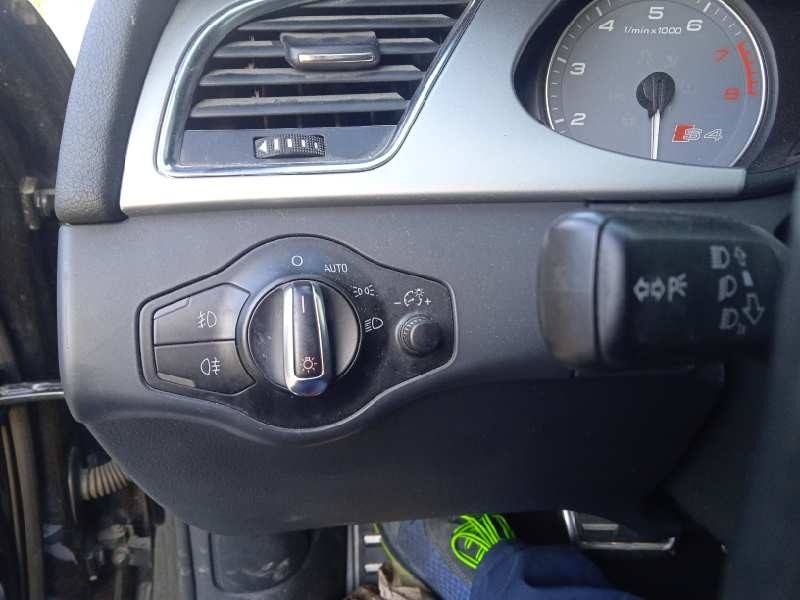 audi s4 avant (8k5) del año 2009