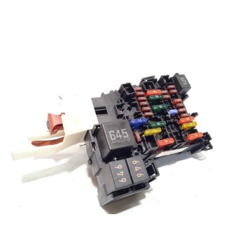 Recambio de caja reles / fusibles para seat ateca (kh7) style referencia OEM IAM 5Q0937615C  
