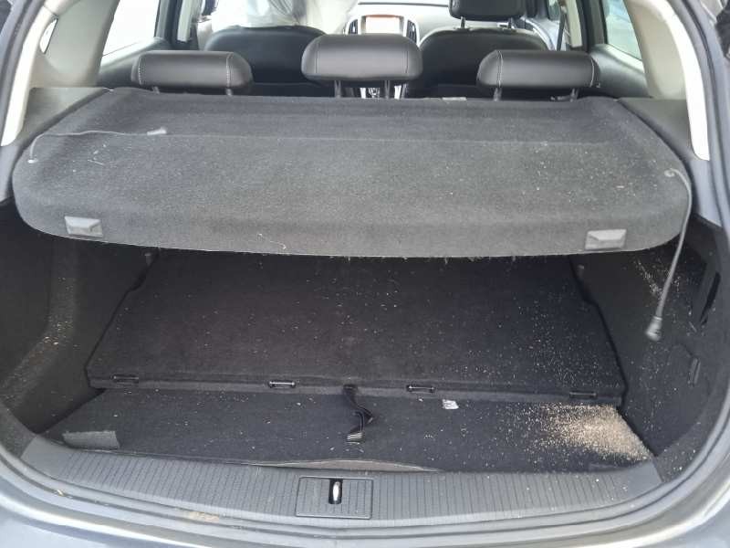 opel astra j lim. del año 2014