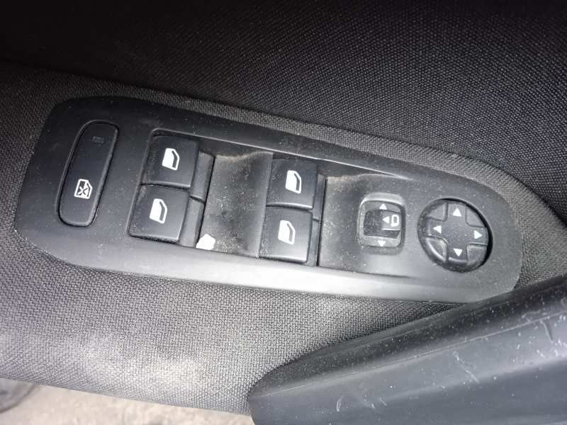 peugeot 308 del año 2017