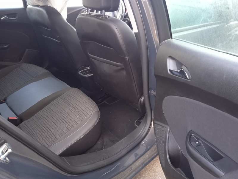 opel astra j lim. del año 2014