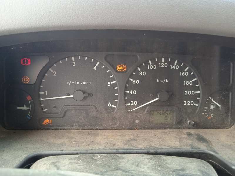 land rover discovery (lt) del año 2002