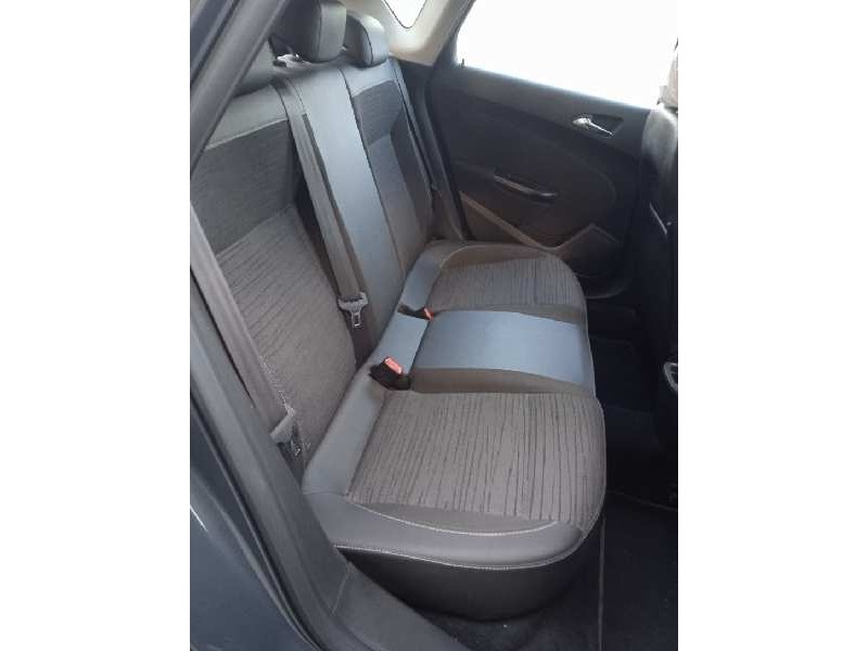 opel astra j lim. del año 2014