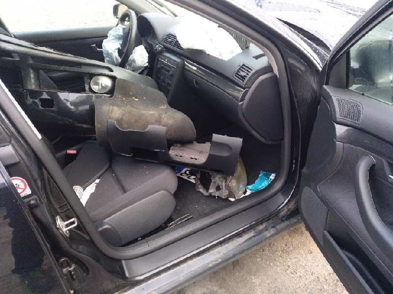 audi a4 berlina (8e) del año 2004