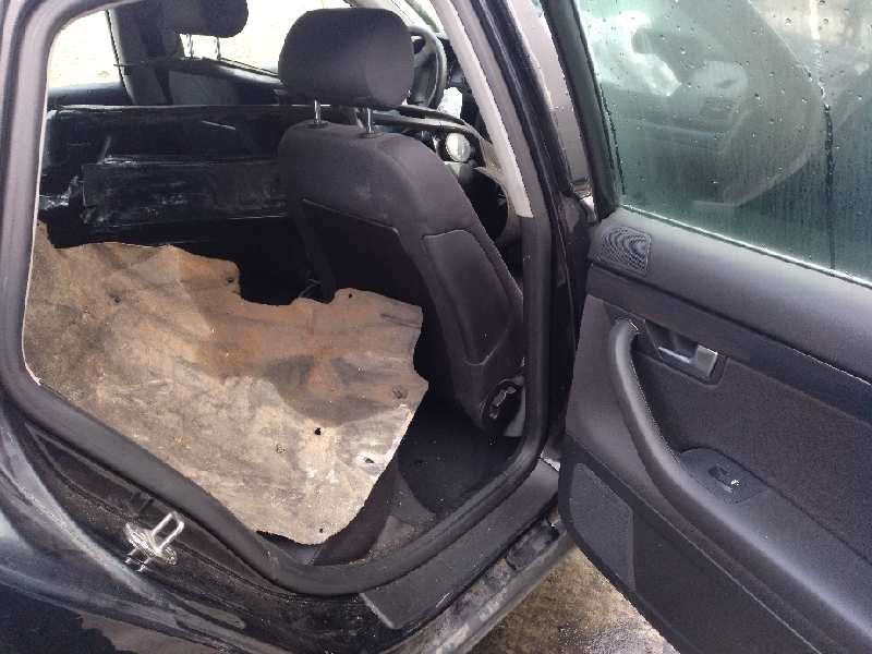 audi a4 berlina (8e) del año 2004