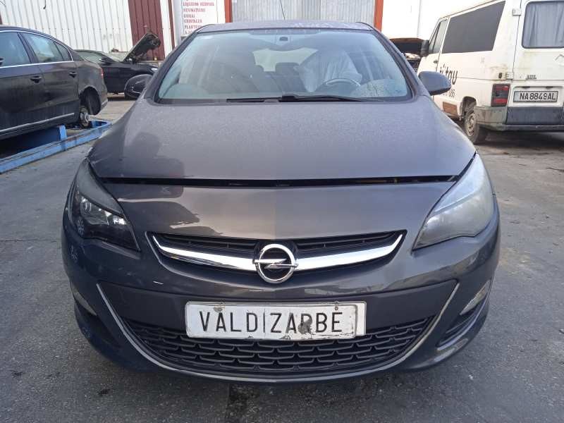 opel astra j lim. del año 2014