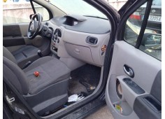 renault modus del año 2004 2