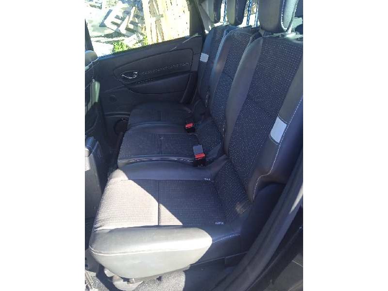 renault scenic iii del año 2013