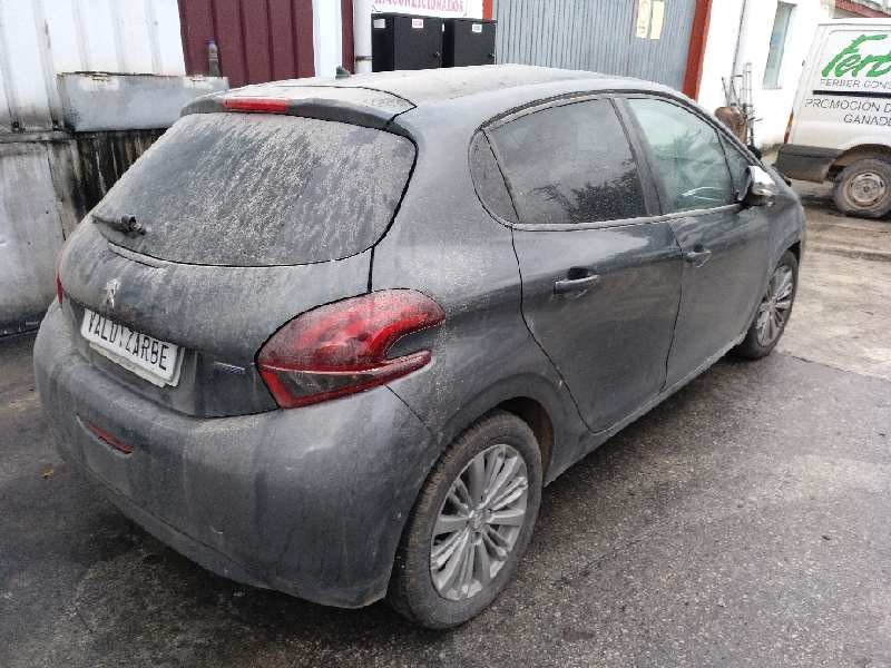 peugeot 208 del año 2016
