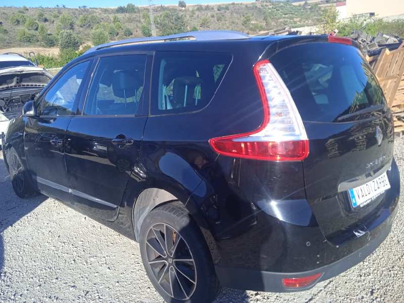 renault scenic iii del año 2013
