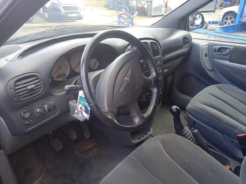 chrysler voyager (rg) del año 2004