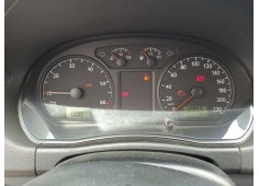 volkswagen polo (9n1) del año 2002 2