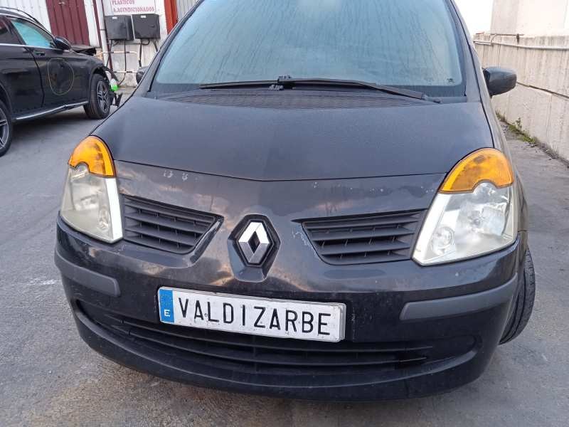 renault modus del año 2004