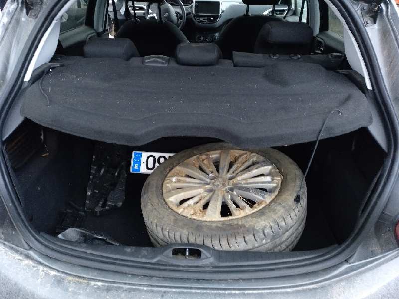 peugeot 208 del año 2016